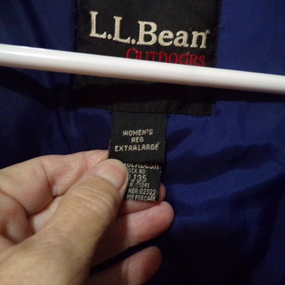 L.L. Bean Nylon Navy & Red Jacket Coat Regular XL - Picture 4 of 6